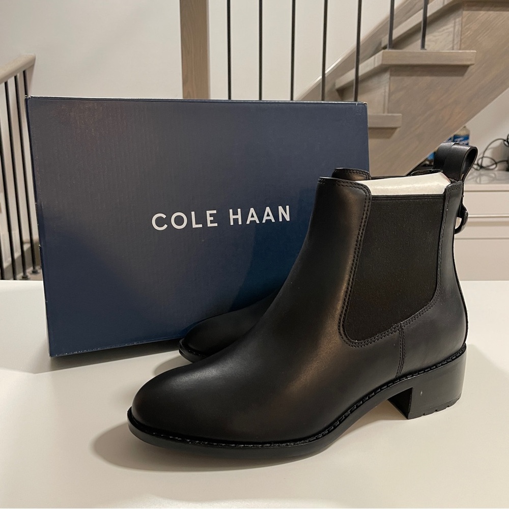 NEW IN BOX Cole Haan Newburg Waterproof Chelsea Boots (Women’s 6.5)